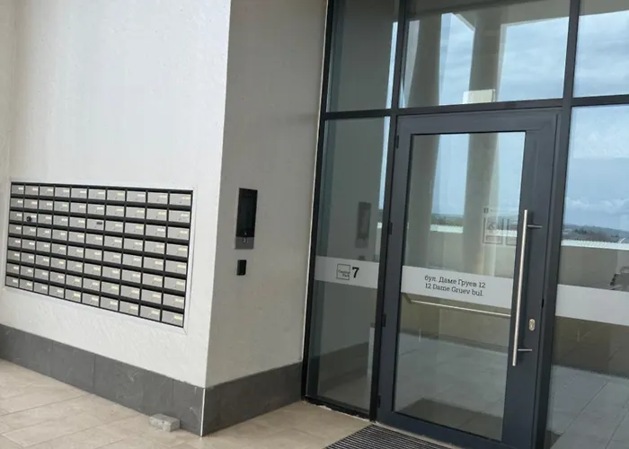 Park 7 Апартамент *